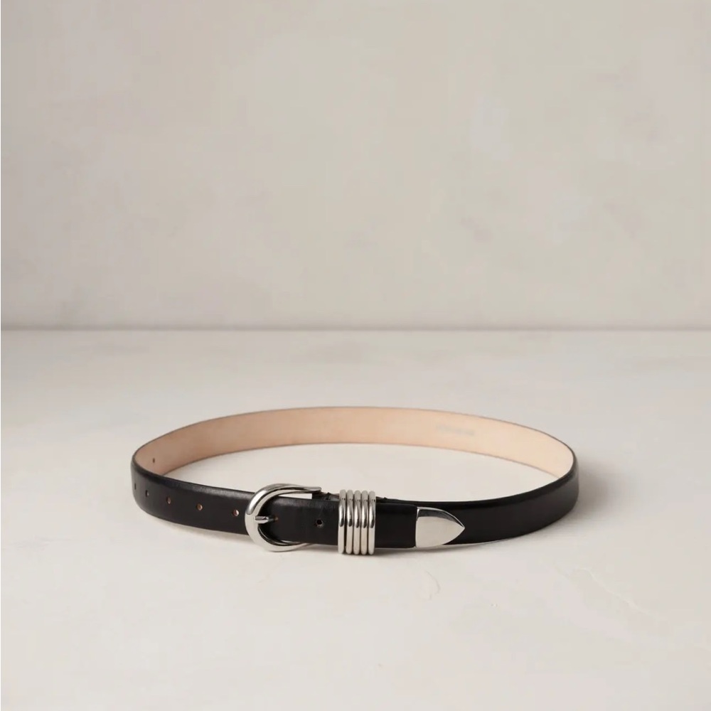 Hollyhock belt in black size Small. Brand new